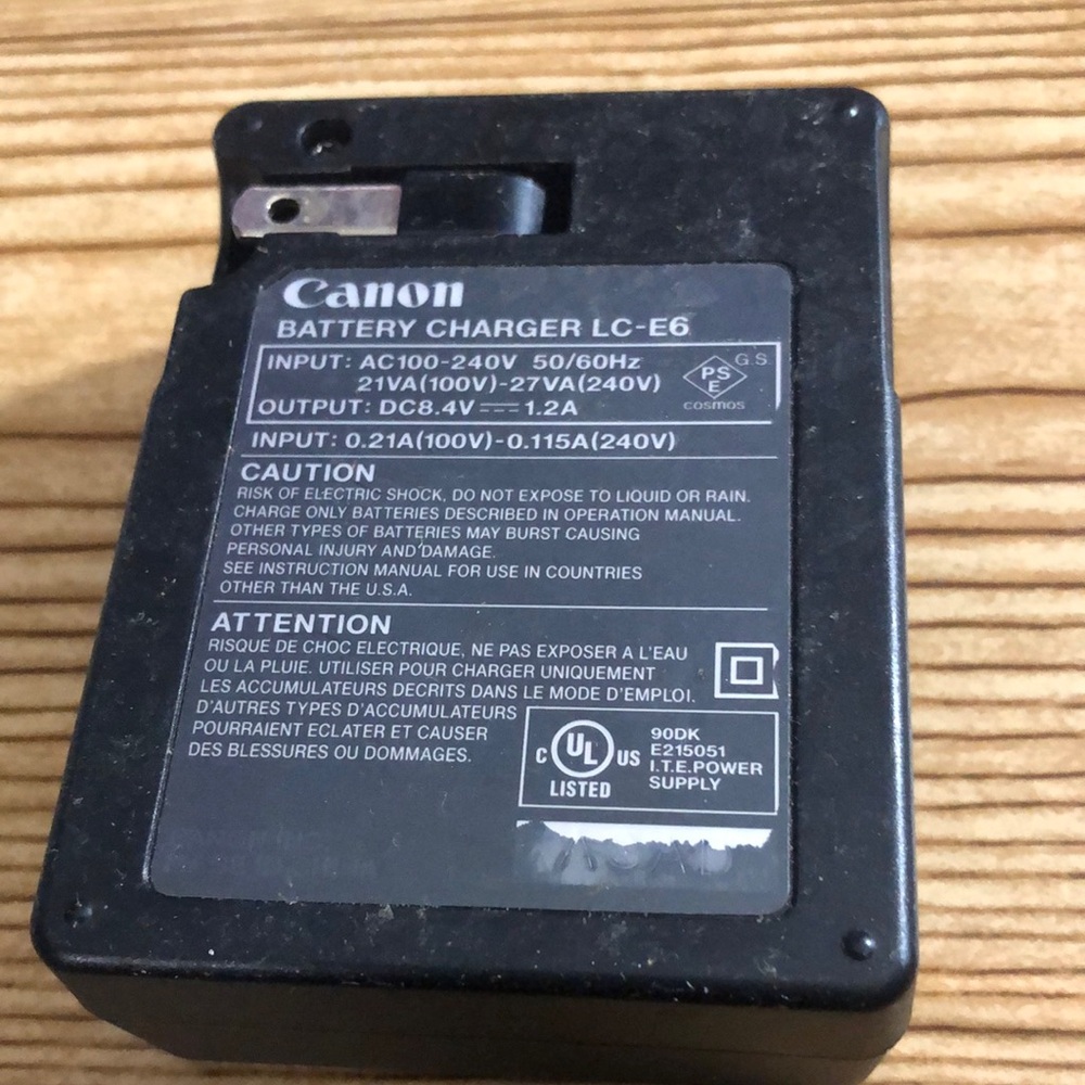 Canon Black Video Game Console Charger